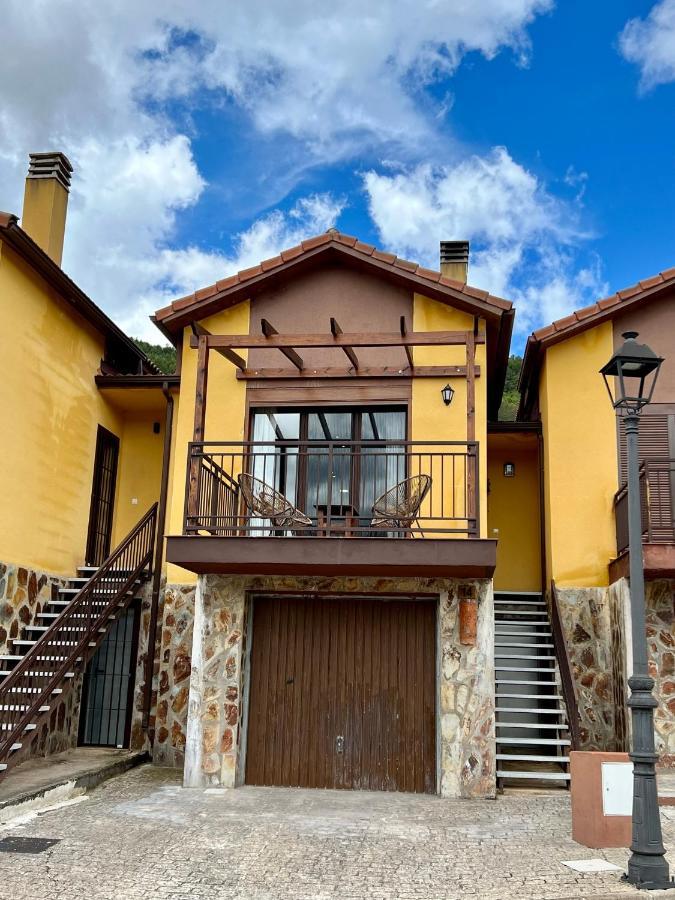 Villa Entre Pinas Tragacete Exterior foto